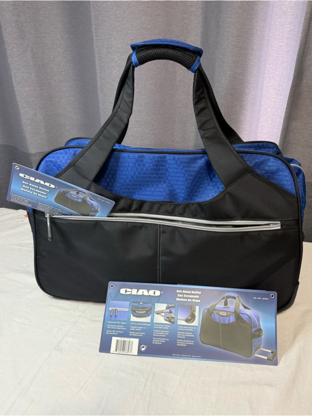 NWT CIAO Get Away Duffel bag Bag with wheels & Retractable Telescopic handle
